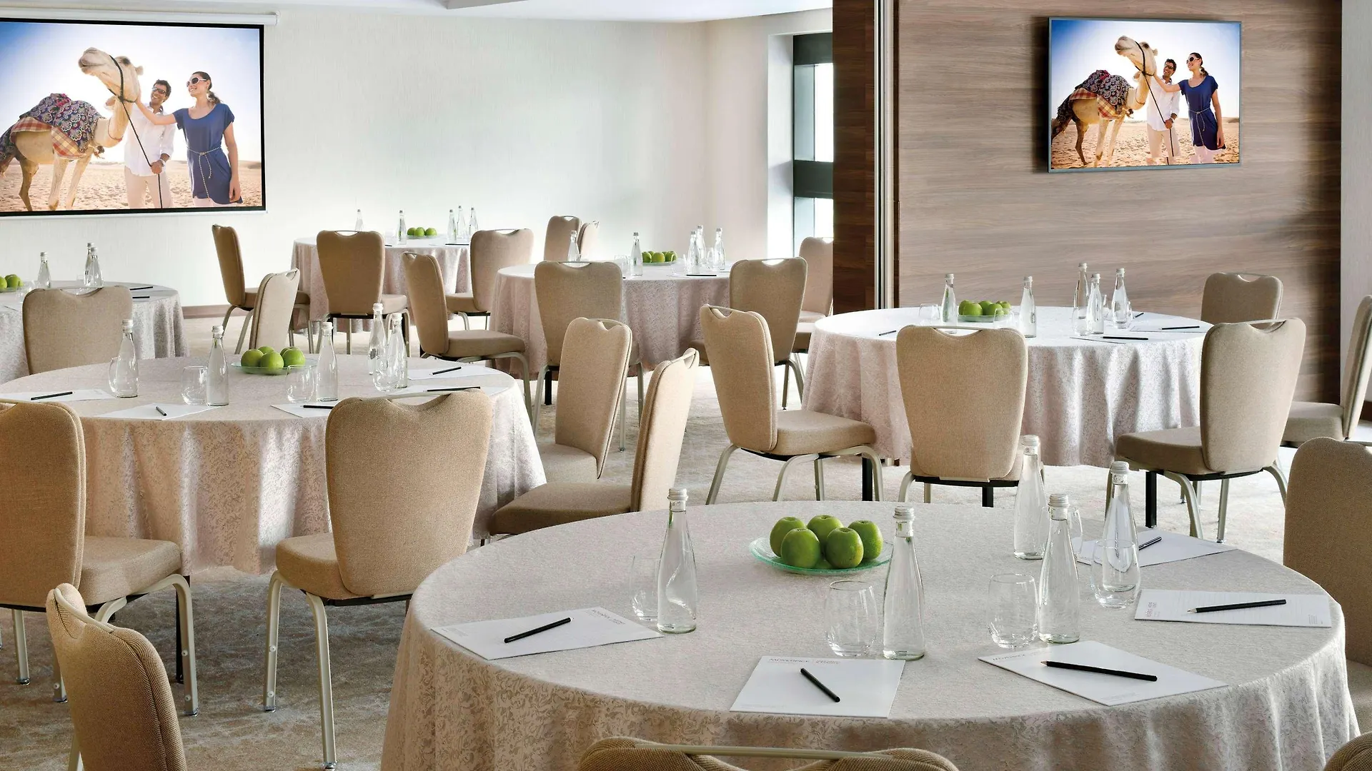 ***** Aparthotel Moevenpick Hotel Apartments Downtown Dubai Vereinigte Arabische Emirate