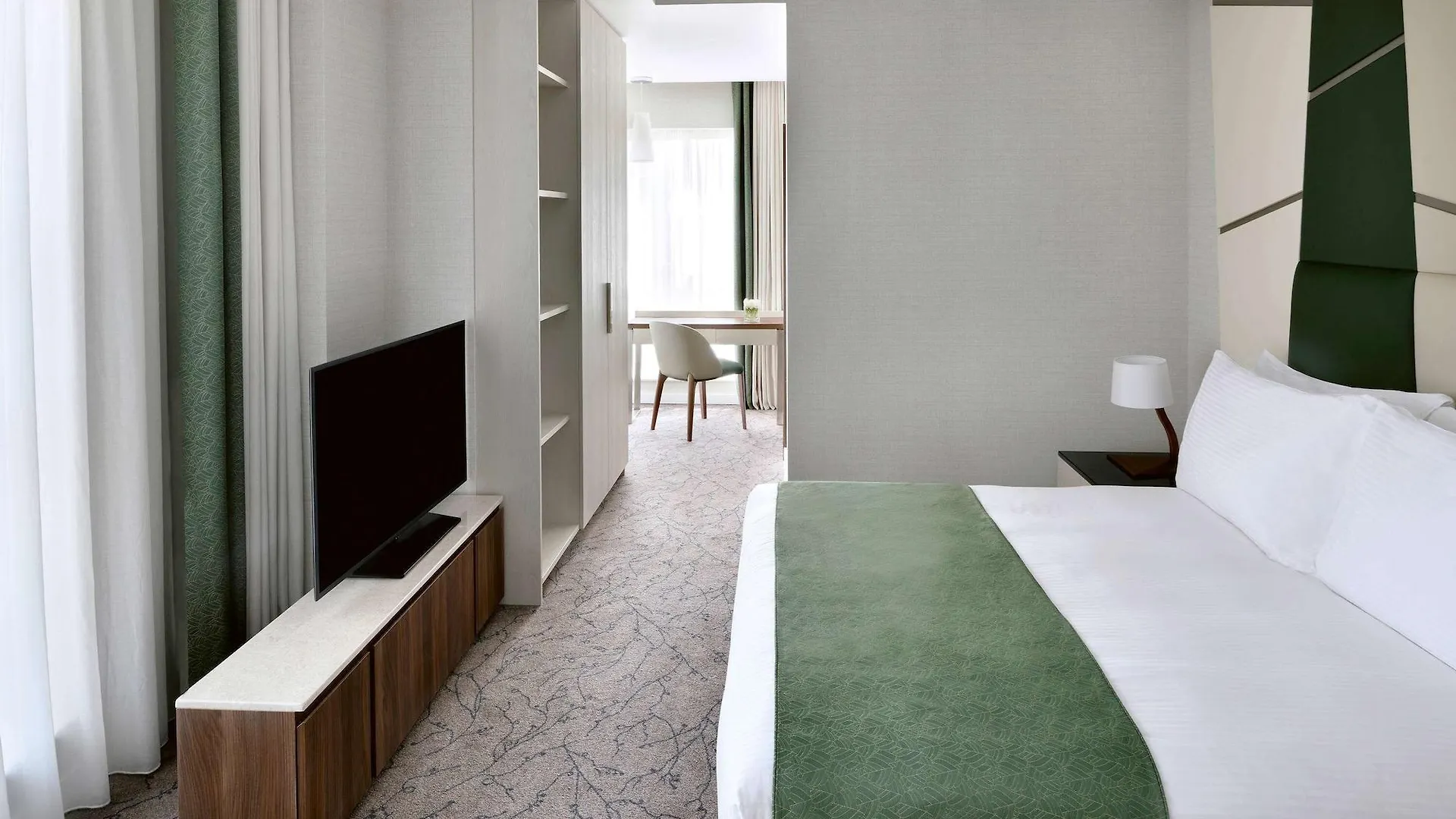 ***** Aparthotel Moevenpick Hotel Apartments Downtown Dubaj Spojené arabské emiráty