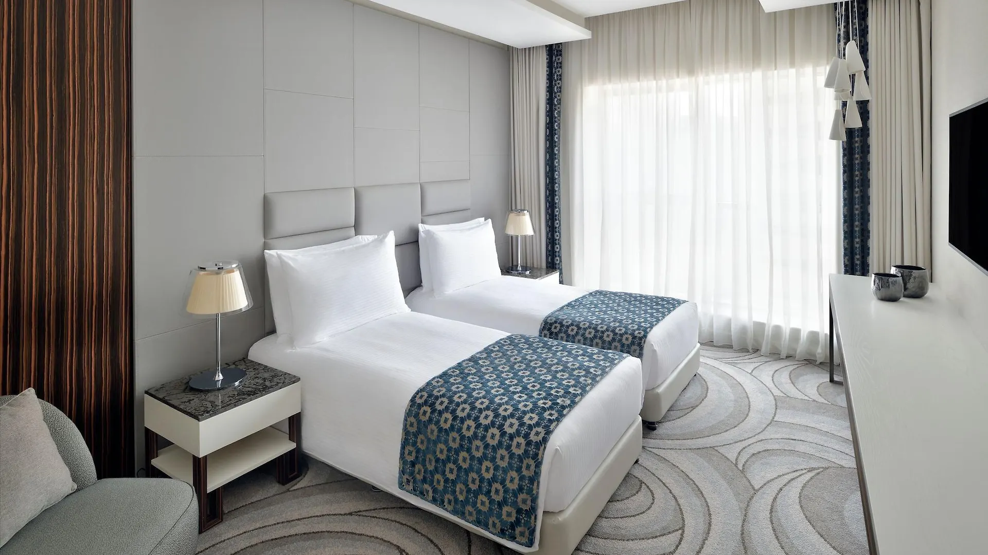 Moevenpick Hotel Apartments Downtown Dubai Apart Otel